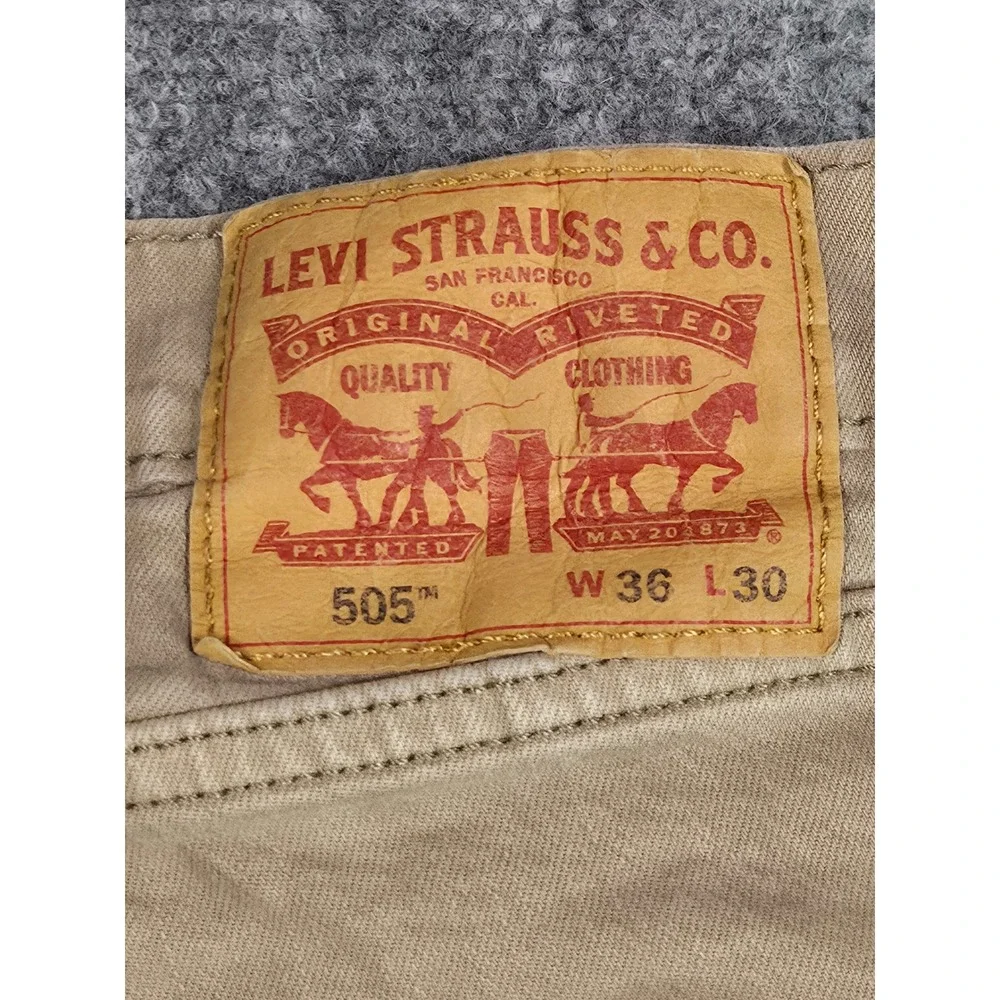 Levi's 505 Shorts Mens 36 Tan Khaki Denim Cut Off Raw Hem Regular Fit